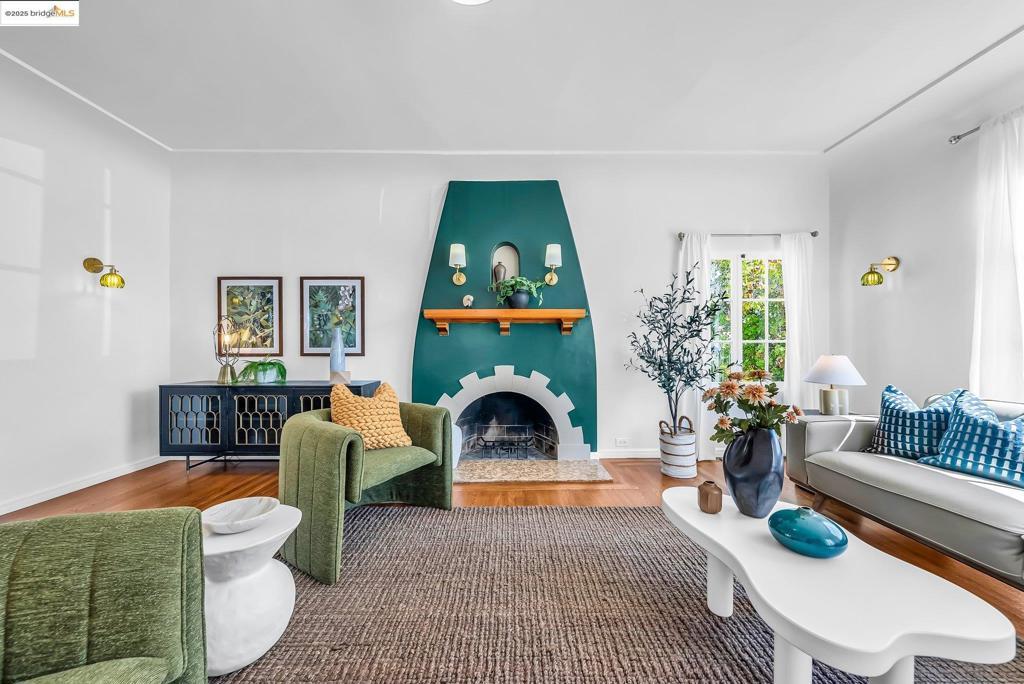 Photo of Listing #41103218