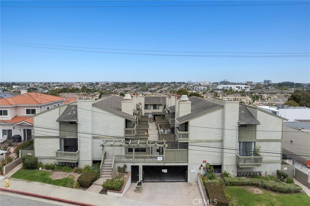 Photo of Listing #SB25144194