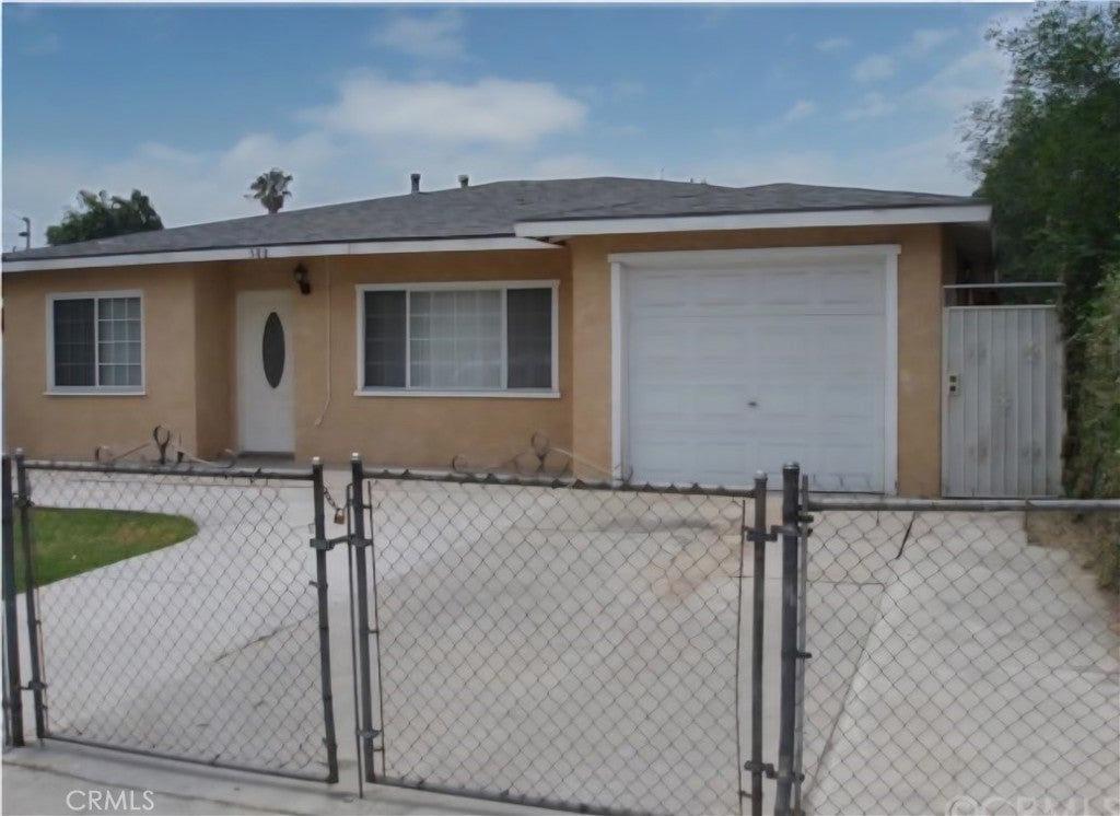 Photo of Listing #DW25145366