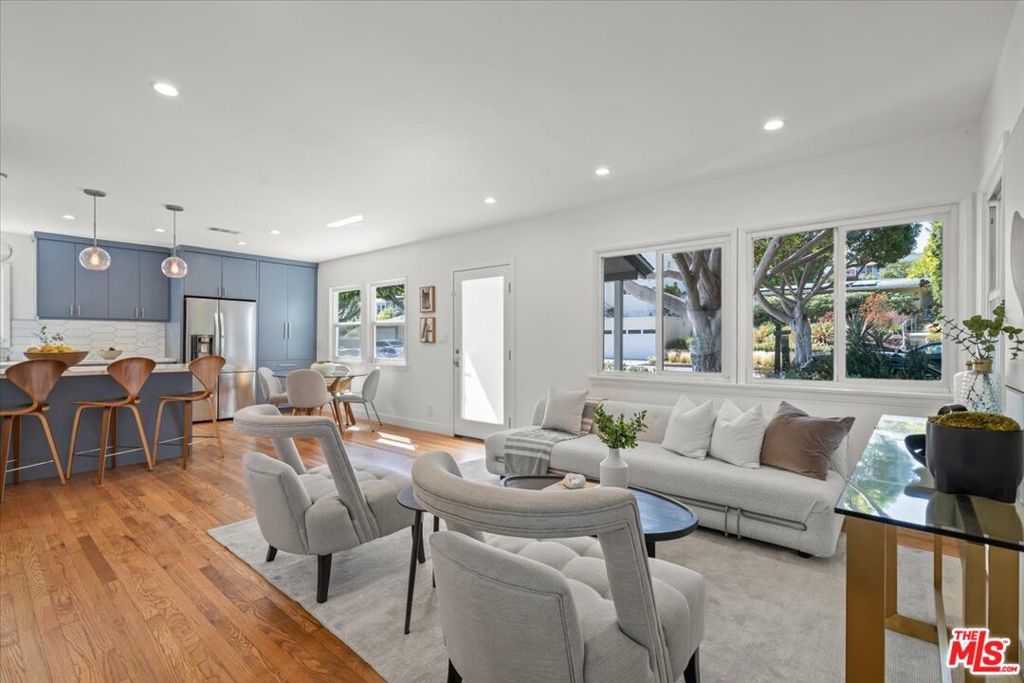 Photo of Listing #25559211