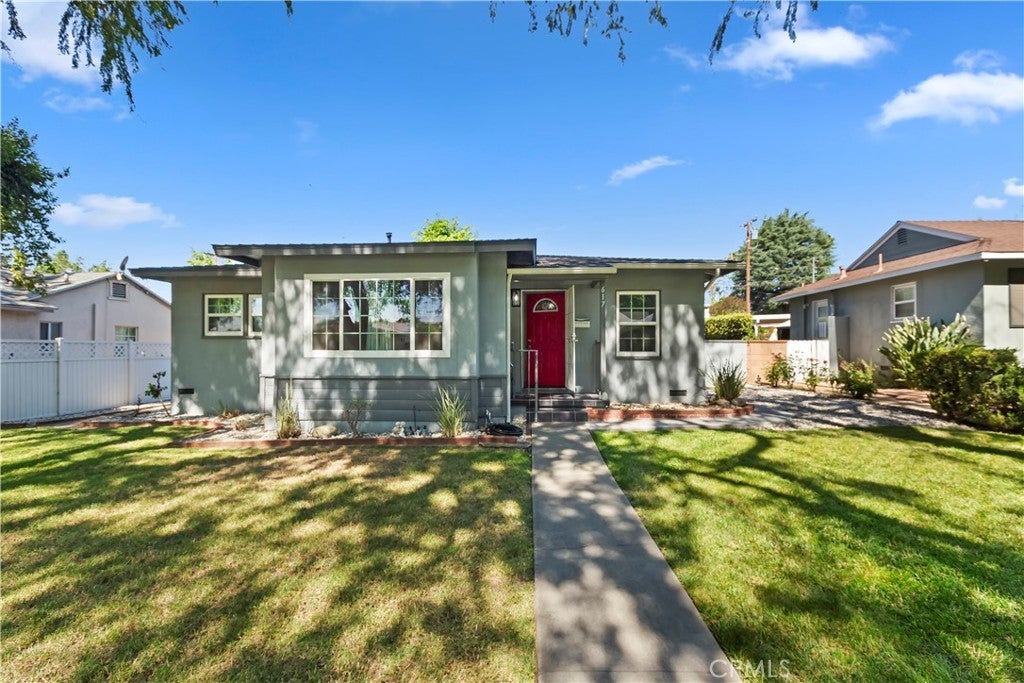 Photo of Listing #CV25124244