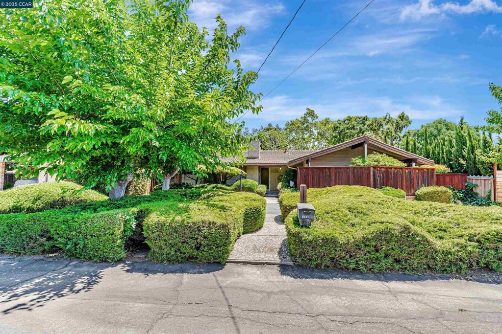 Photo of Listing #41103251