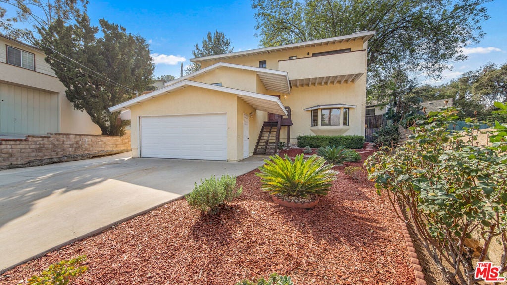 Photo of Listing #25558911