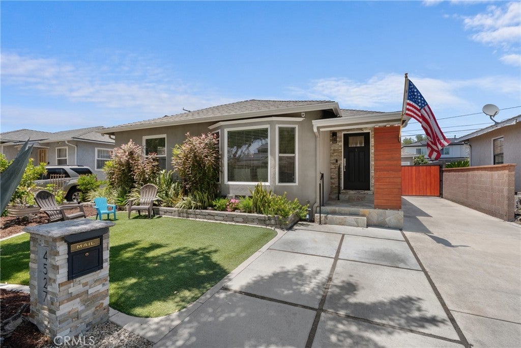 Photo of Listing #PW25145986