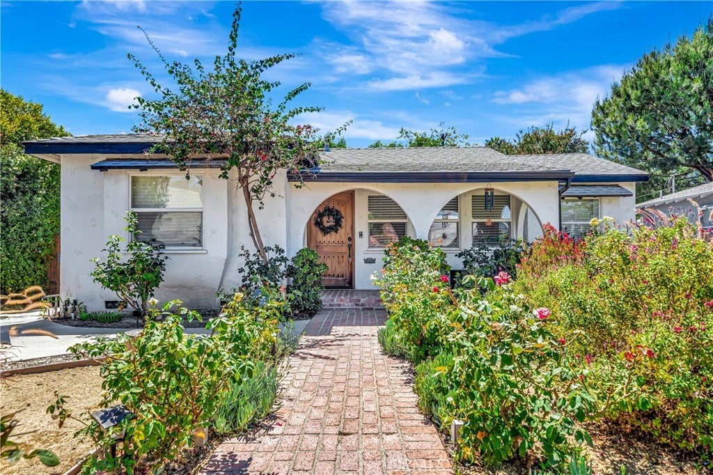 Photo of Listing #SR25146921