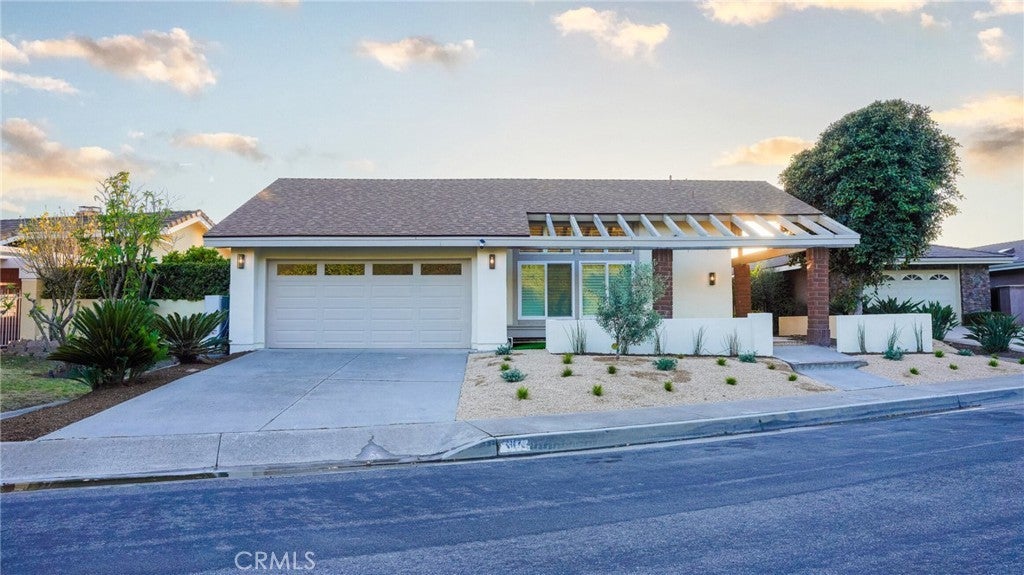 Photo of Listing #OC25141693