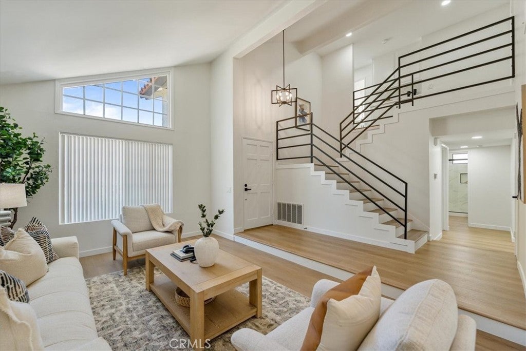 Photo of Listing #PW25146162