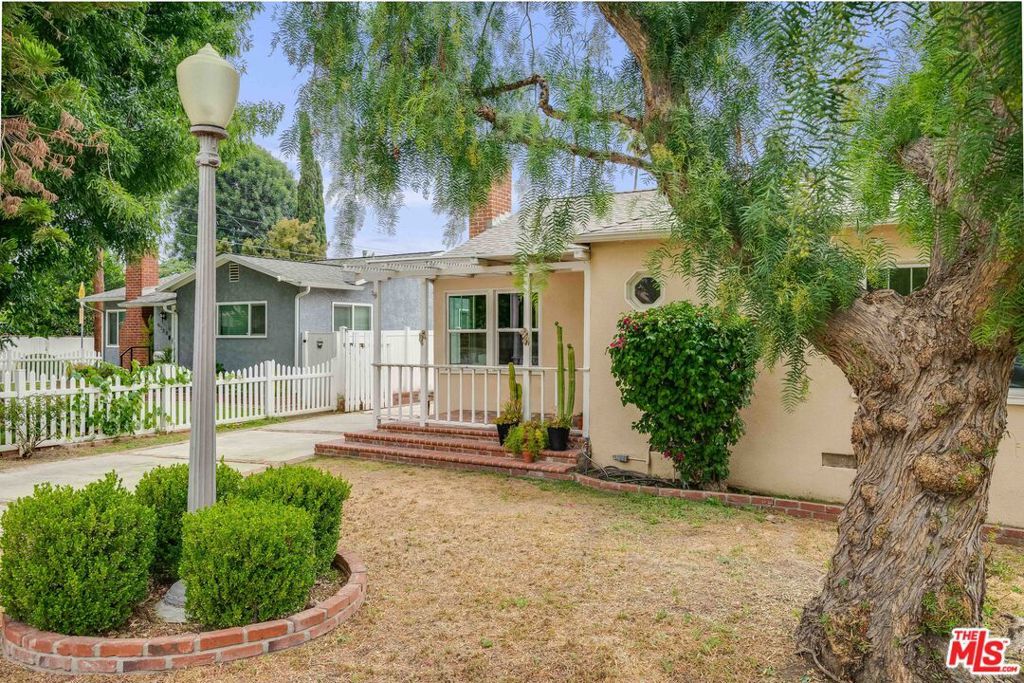 Photo of Listing #25556219