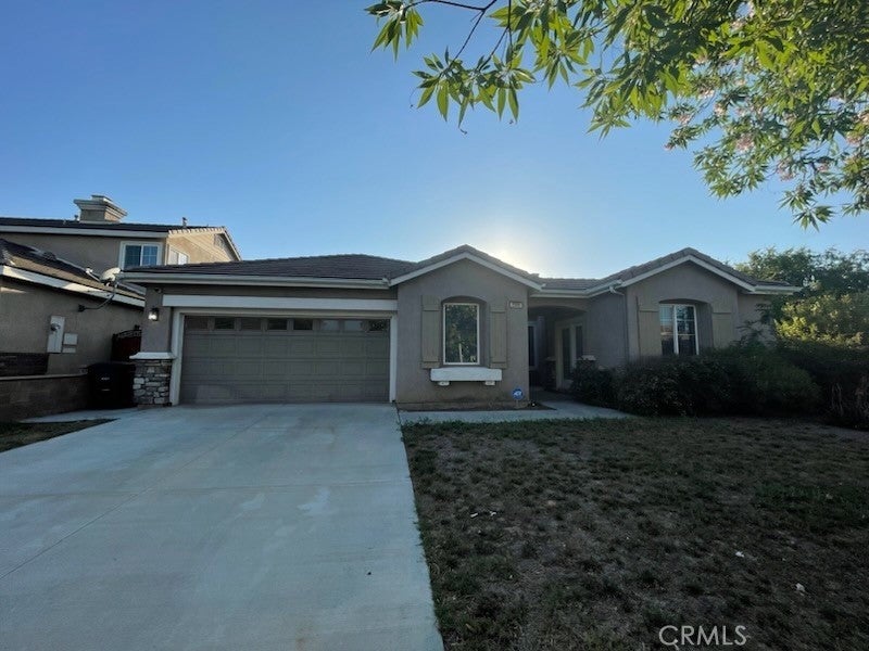 Photo of Listing #SW25147426