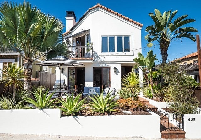 409 4th Street, Manhattan Beach.