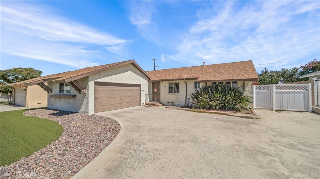 Photo of Listing #IG25146786