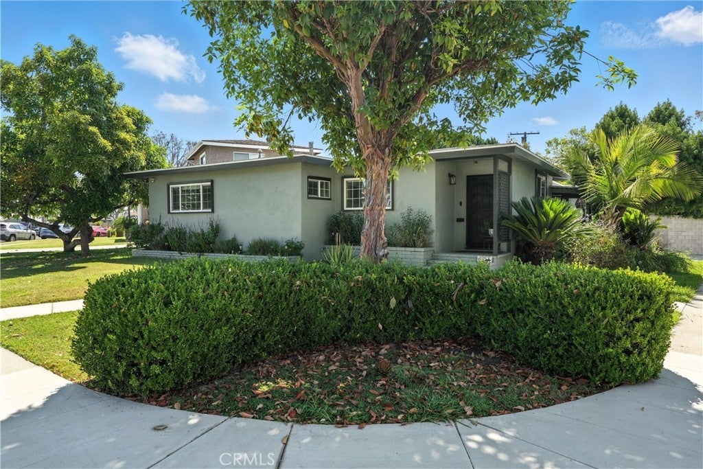 Photo of Listing #PW25145766