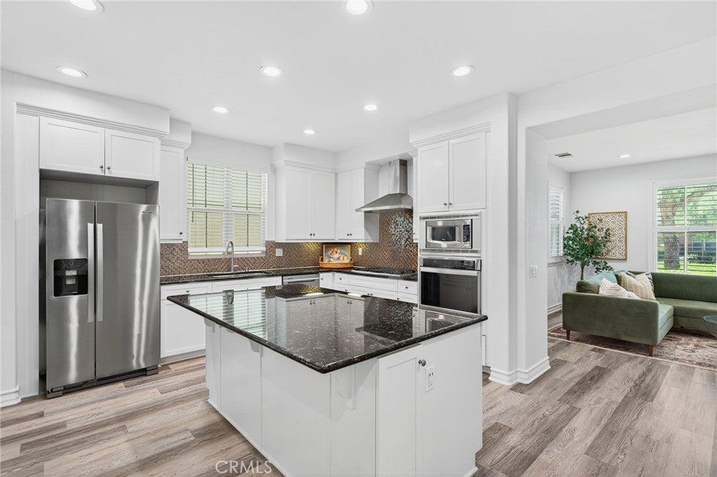 Photo of Listing #OC25147500