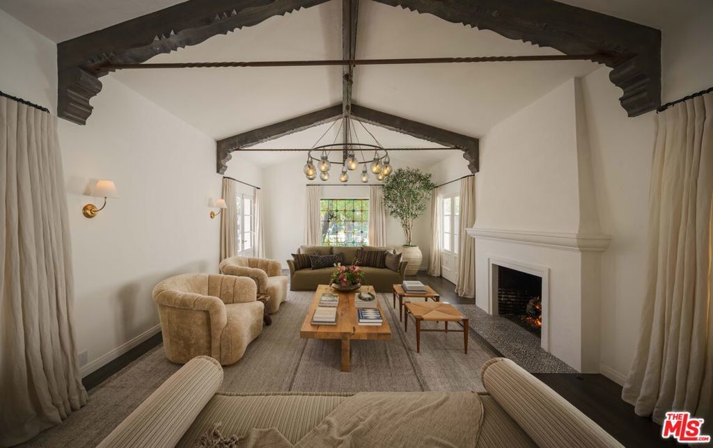 Photo of Listing #25559743