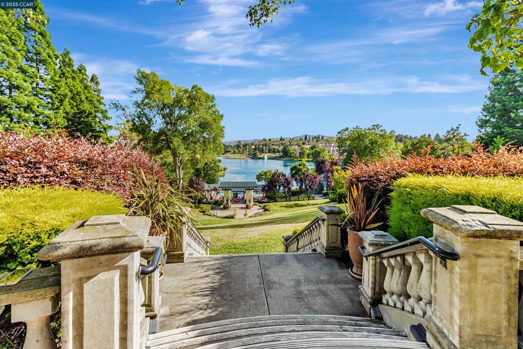 Photo of Listing #41103369