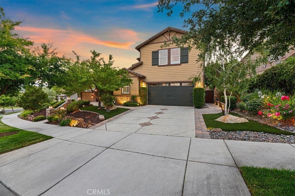 Photo of Listing #SR25142371