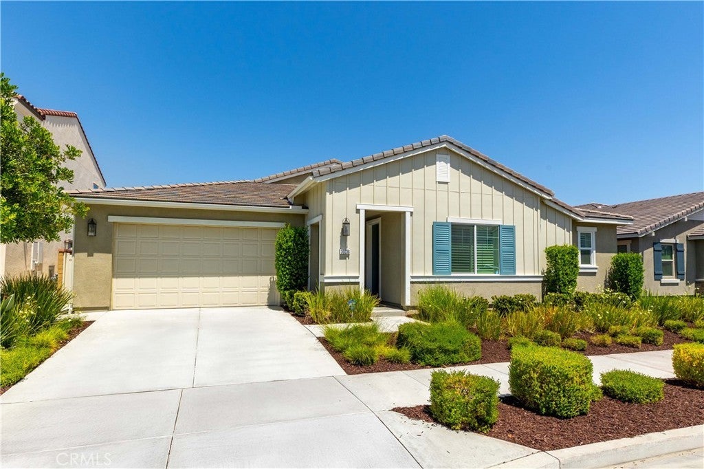 Photo of Listing #SW25121054