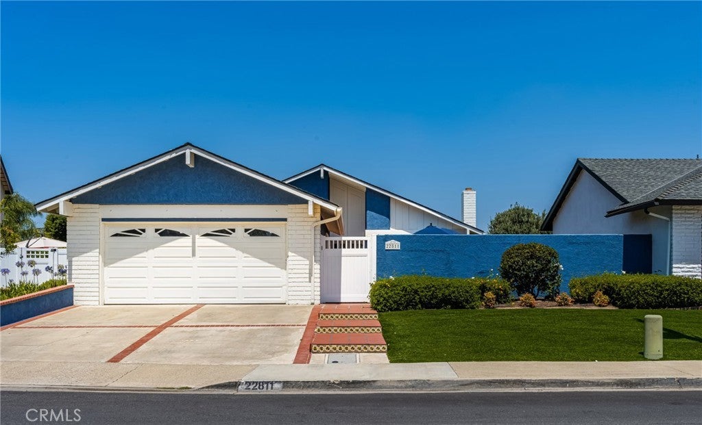 Photo of Listing #OC25144231