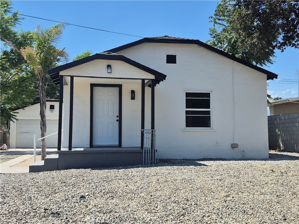 Photo of Listing #IV25147436