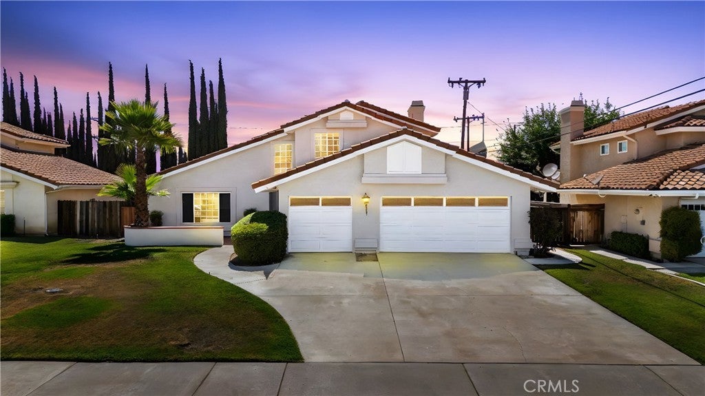 Photo of Listing #IV25148080