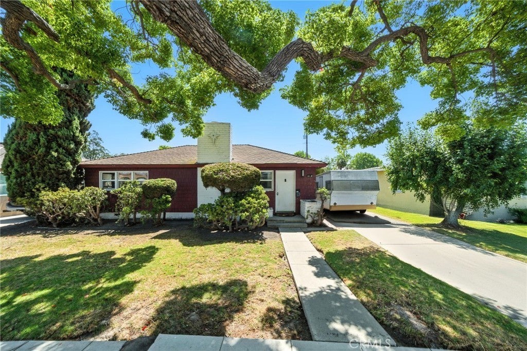 Photo of Listing #PW25139927