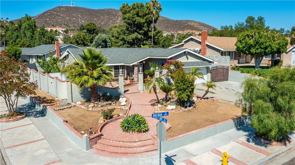 Photo of Listing #PW25148100