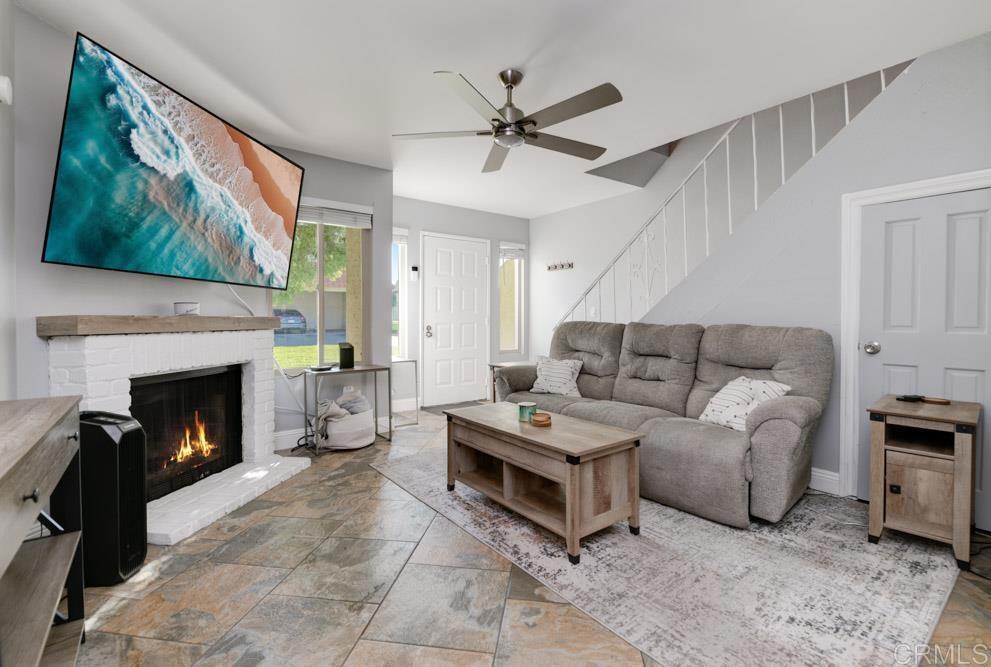 Photo of Listing #PTP2504948