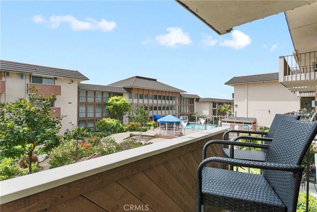 Photo of Listing #PW25145236