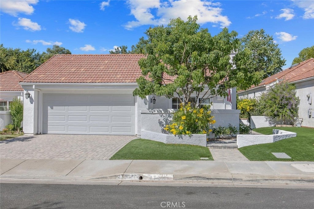 Photo of Listing #SR25140920