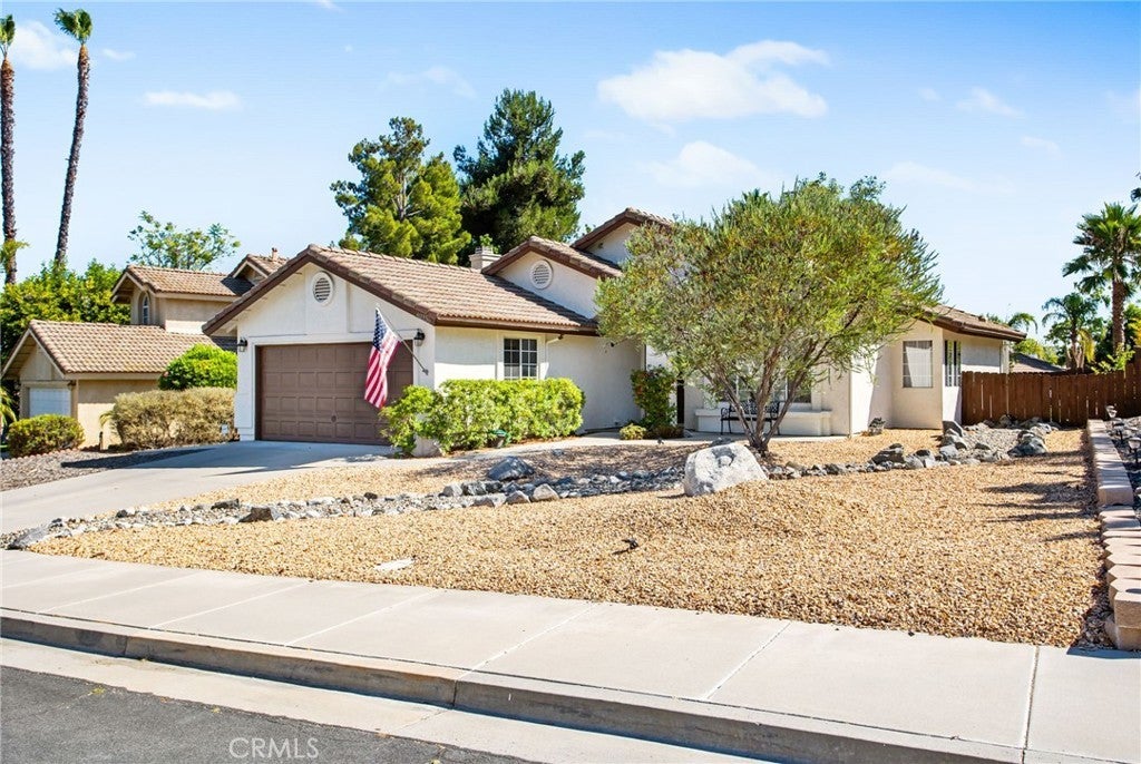 Photo of Listing #SW25148266