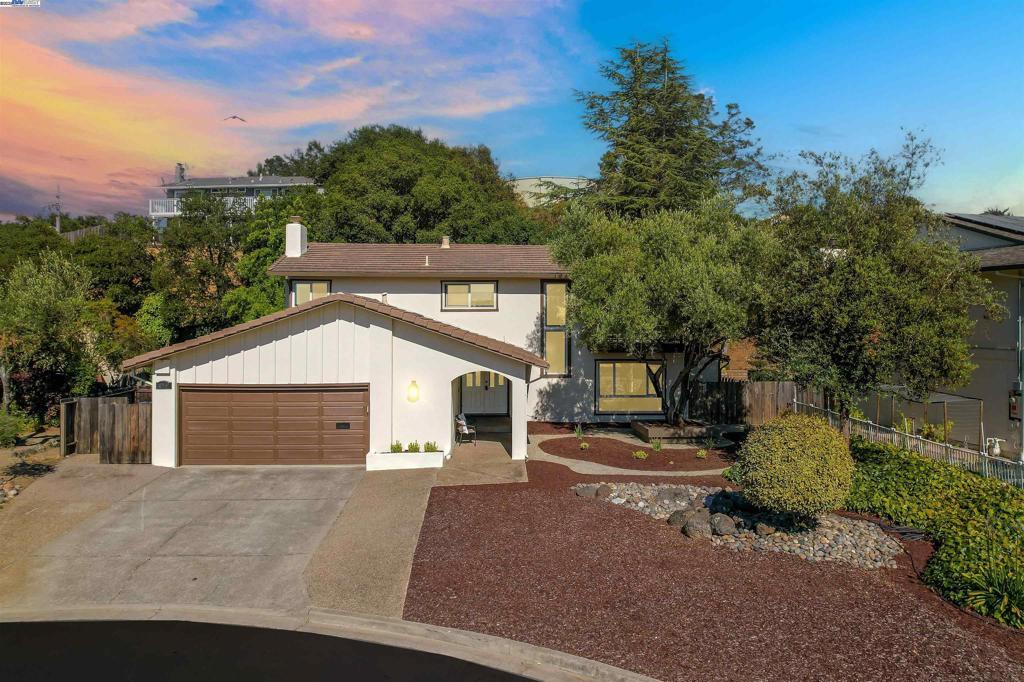 Photo of Listing #41103437