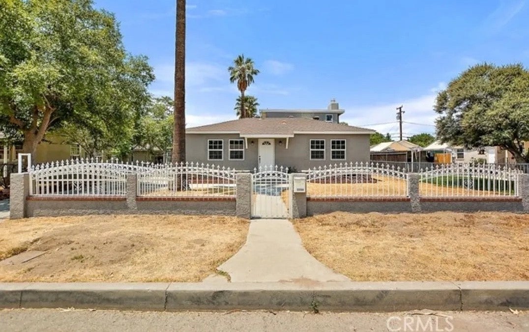 Photo of Listing #CV25148301