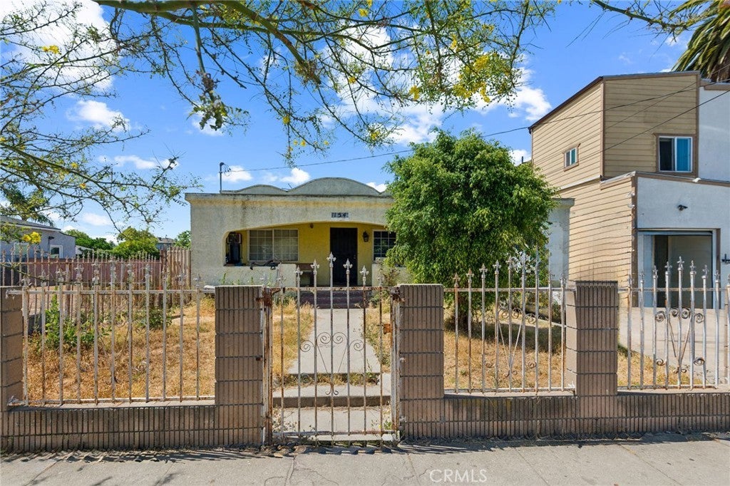 Photo of Listing #PW25148315