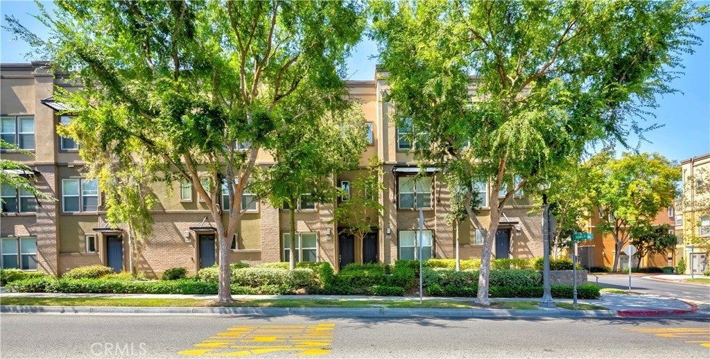 Photo of Listing #PW25148339