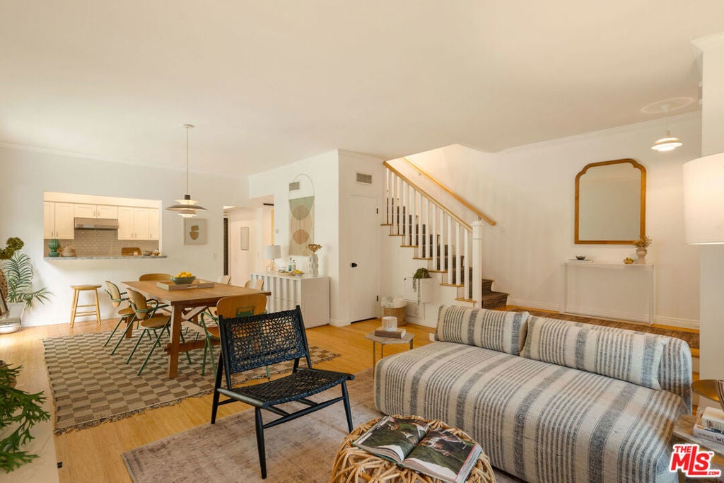 Photo of Listing #25559853