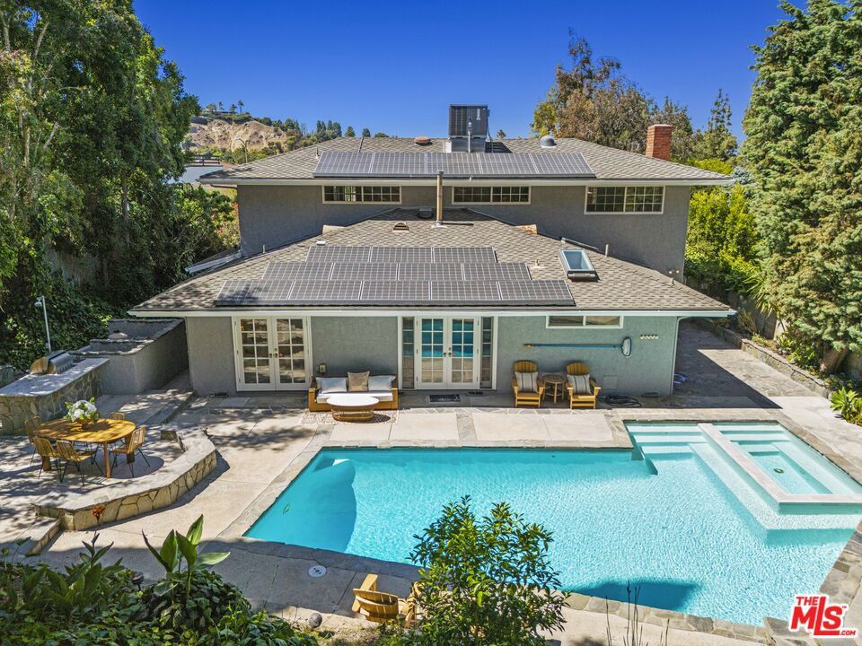 Photo of Listing #25560169