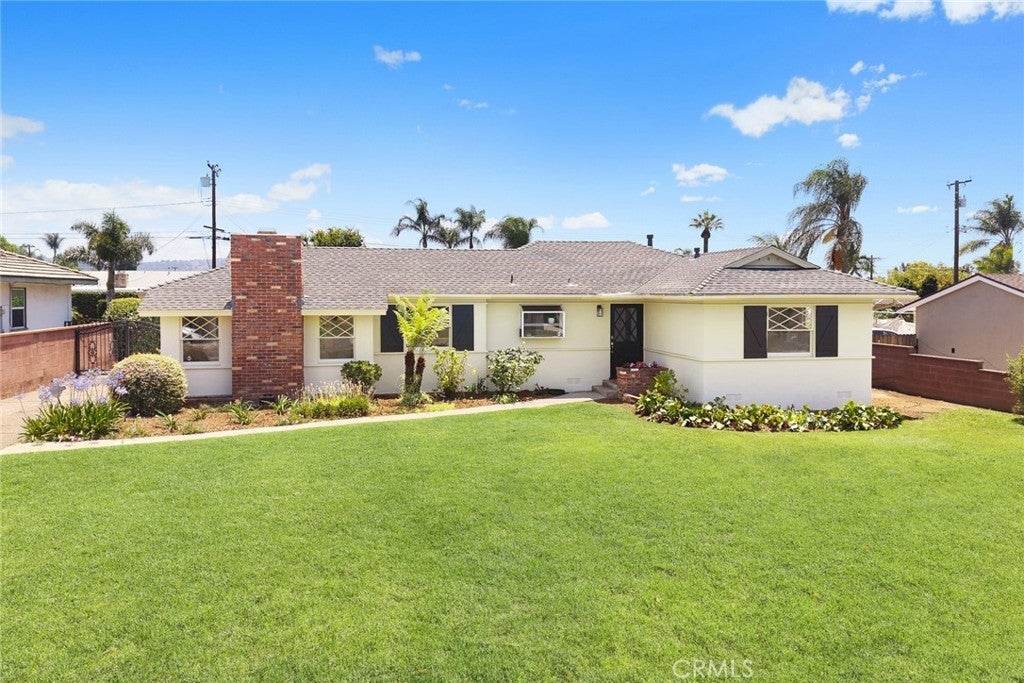 Photo of Listing #CV25117028