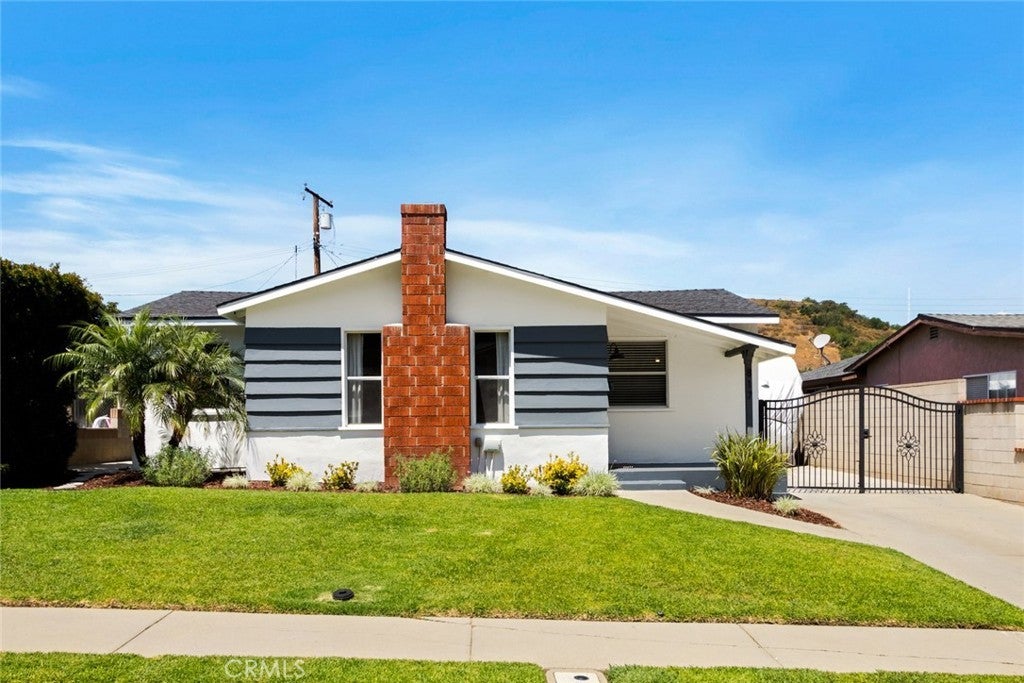 Photo of Listing #CV25148658