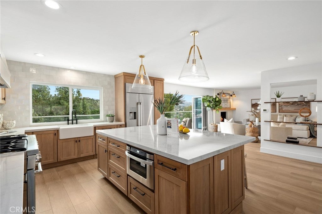 Photo of Listing #PW25146785