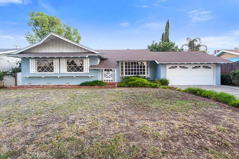 Photo of Listing #SR25145793