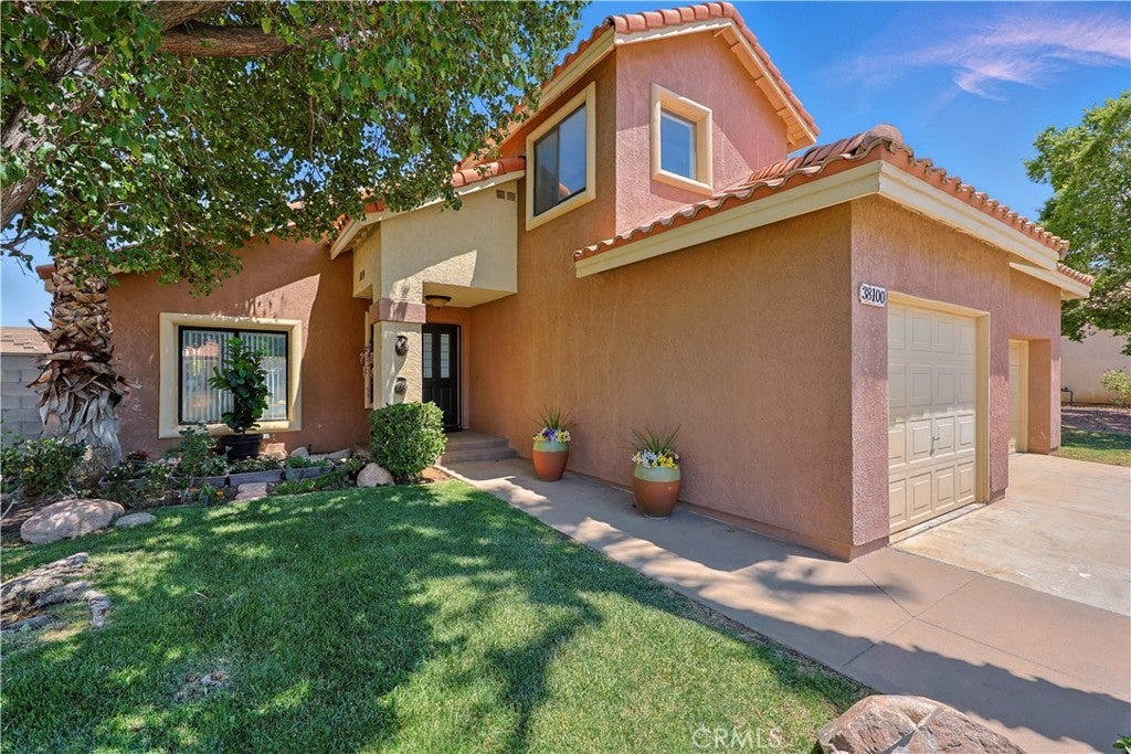 Photo of Listing #SR25105138