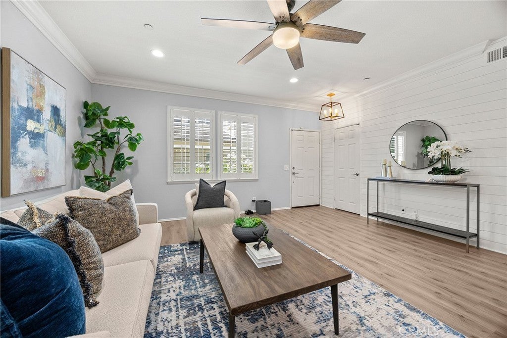 Photo of Listing #OC25147897