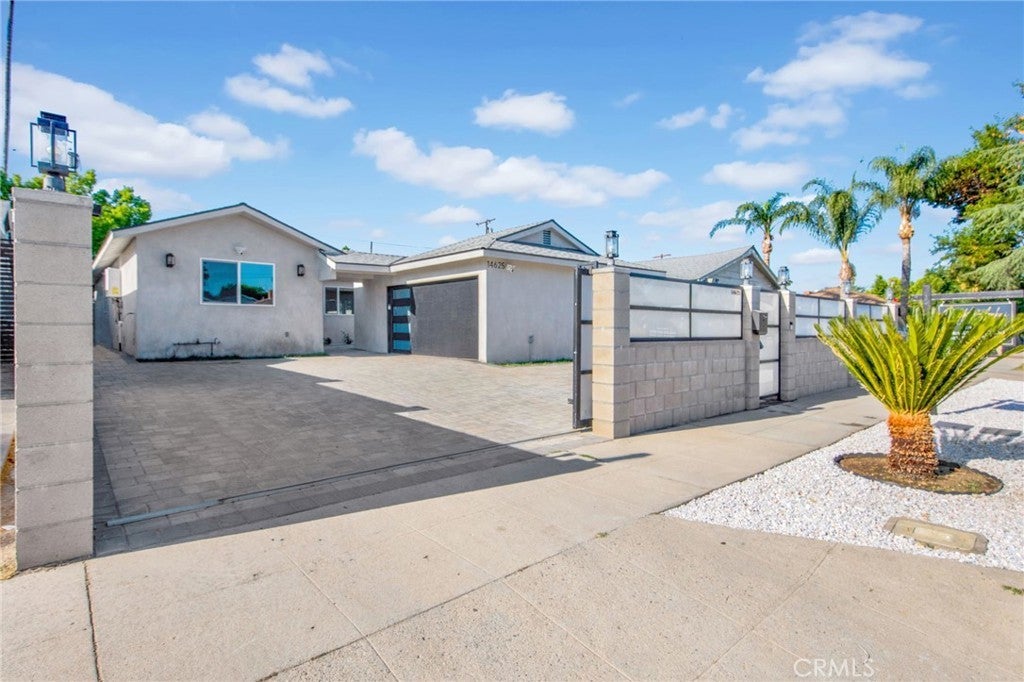 Photo of Listing #SR25146977