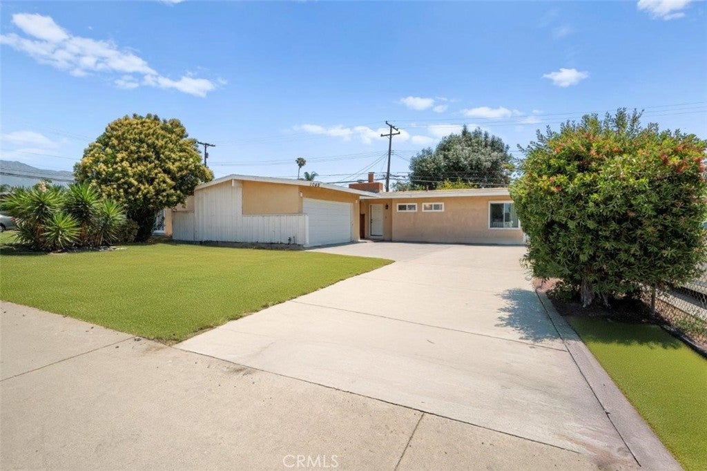 Photo of Listing #CV25148140