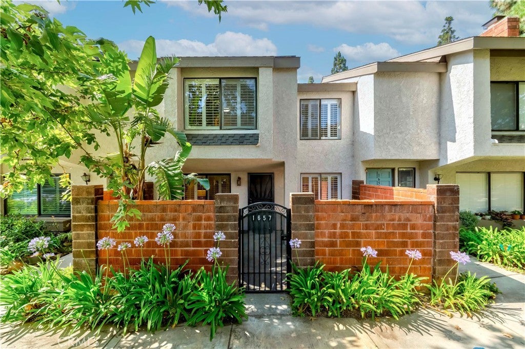 Photo of Listing #PW25149161