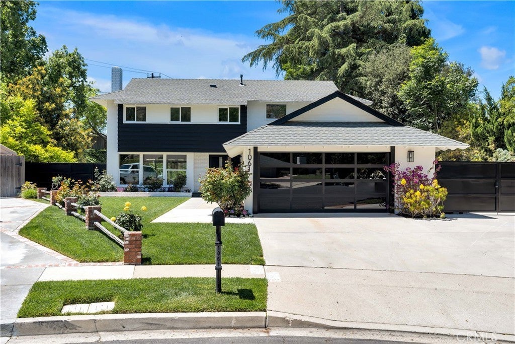 Photo of Listing #SR25149187