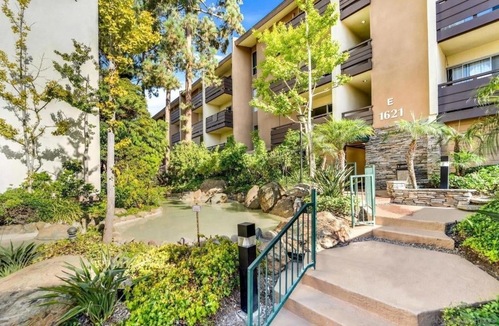 Photo of Listing #250032411SD