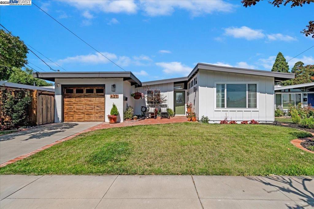 Photo of Listing #41103548