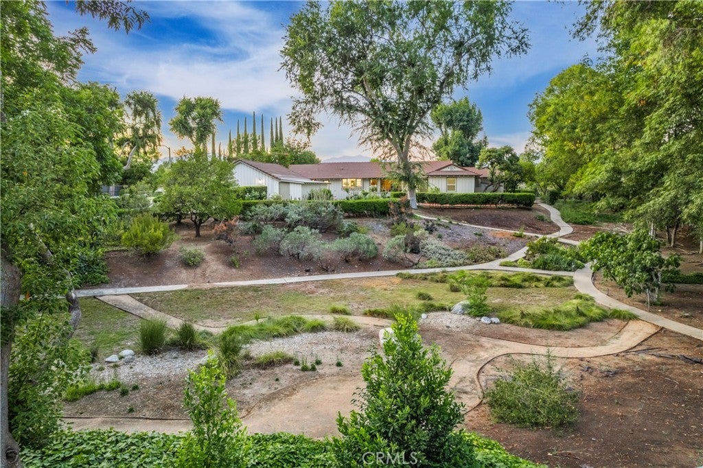 Photo of Listing #CV25140133