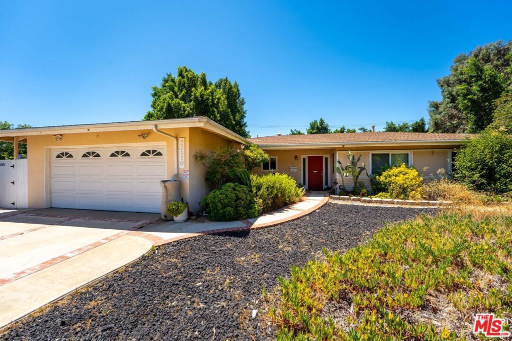 Photo of Listing #25559221